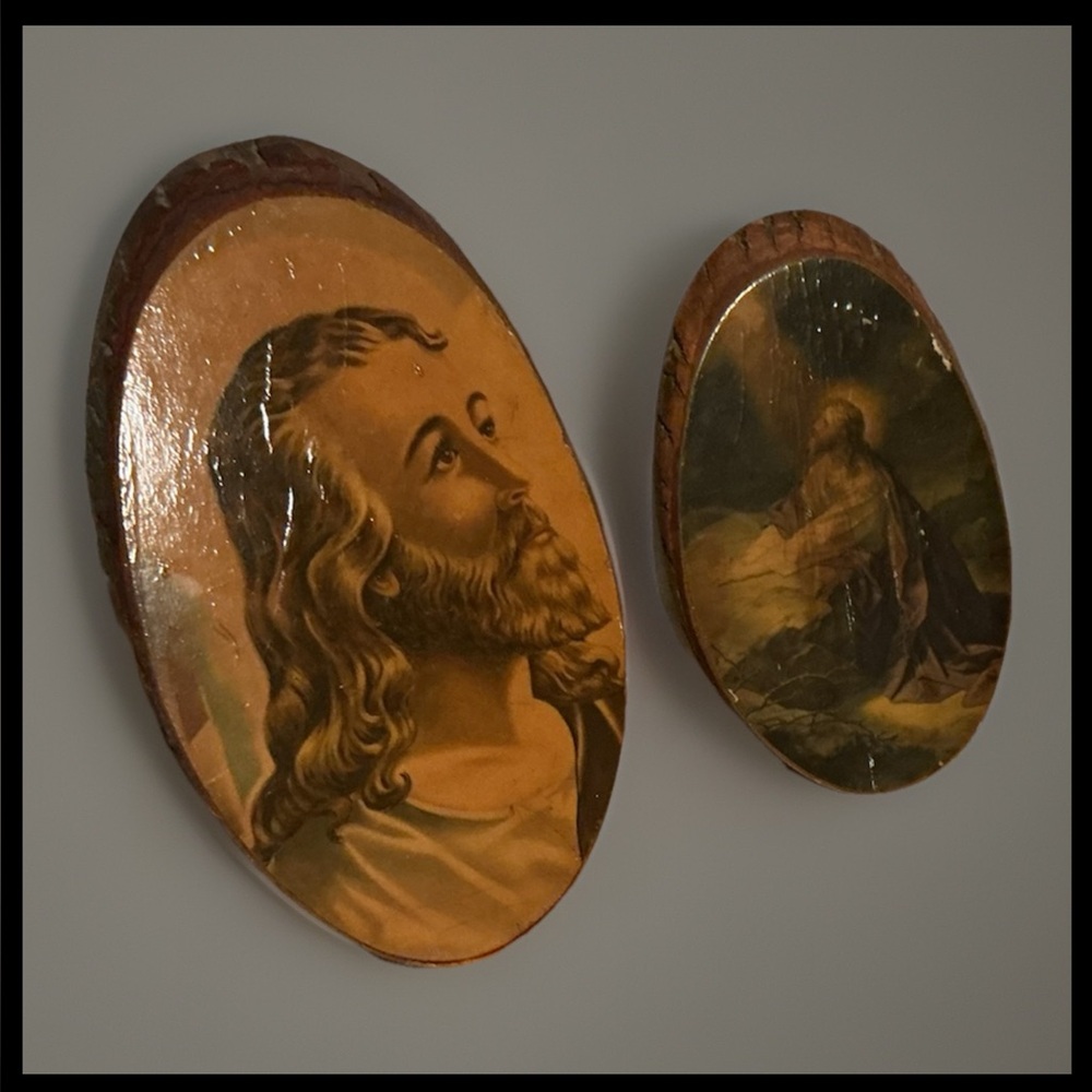 2 Jesus Christ Inspiration Wooden 1942 Pine Slice Pieces Gethsemane Garden USA